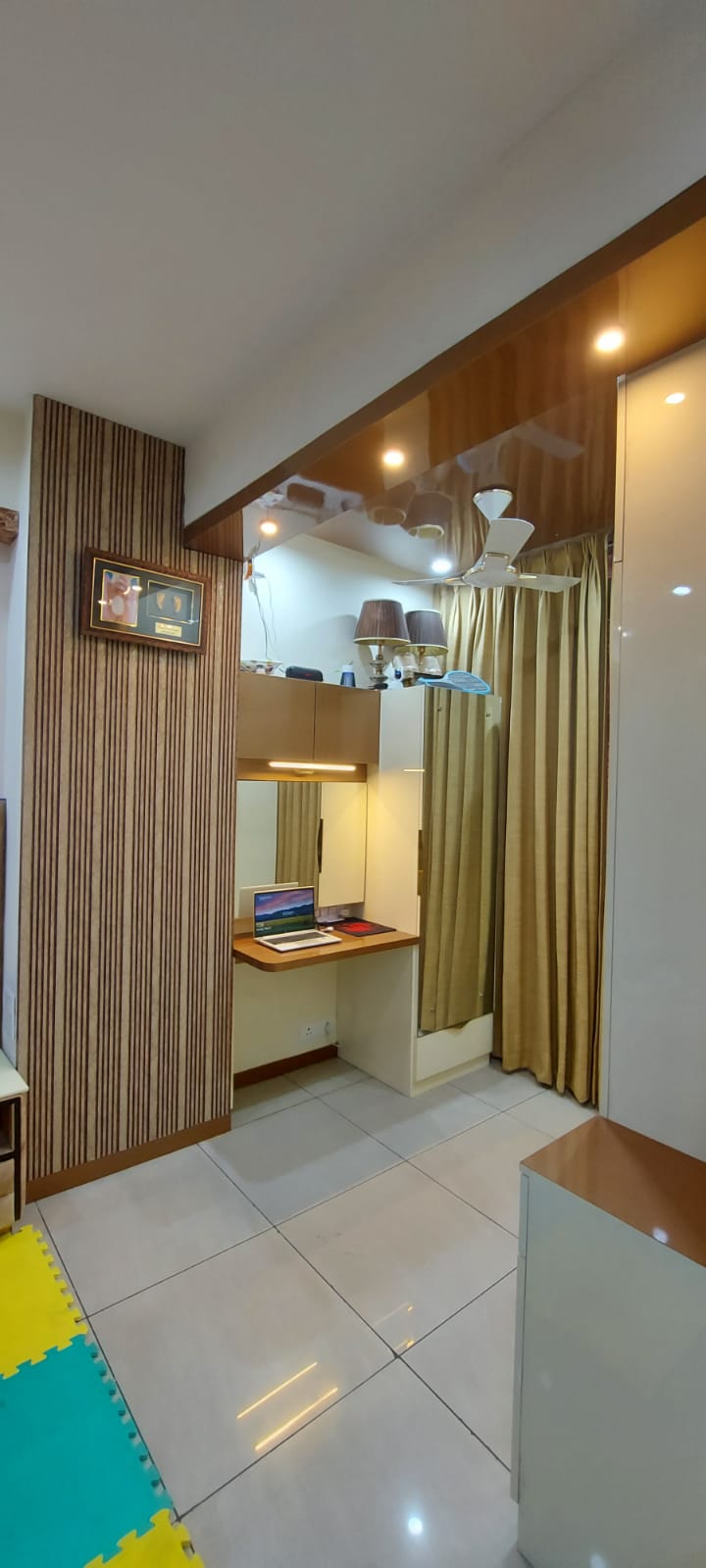 Bed Room